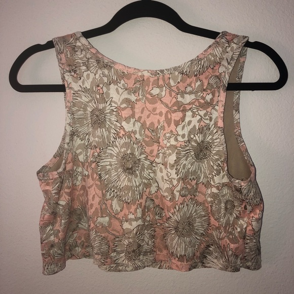 Crop Top - Picture 2 of 3